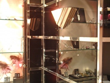 Ibis Jewellers, Jersey